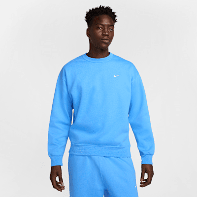 Nike Solo Swoosh Men's Fleece Crew. Nike.com